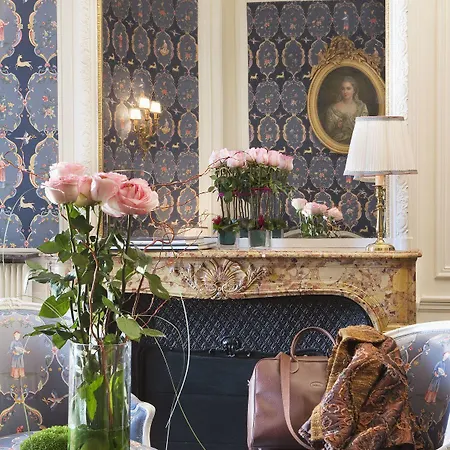 Chateau D'esclimont Hotel 5*
