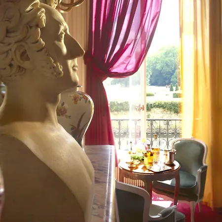 Chateau D'esclimont Hotel