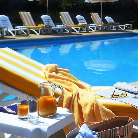 Chateau D'esclimont Hotel