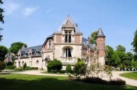 Chateau D'esclimont Hotel 5*