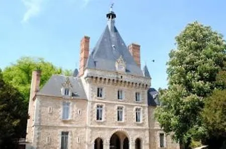 Chateau D'esclimont 5*