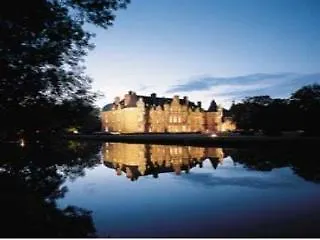 Chateau D'esclimont 5*